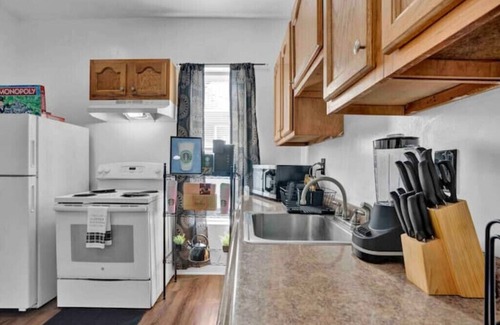 St. Paul's Park Apartamento | 2nd flr Paradise downtown Allentown! Secured parking lot