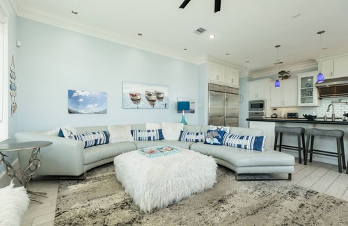 Beachside Village Casa | 2nd Row Dog Friendly Home w/ Gulf views, 2 Decks, Screened Area