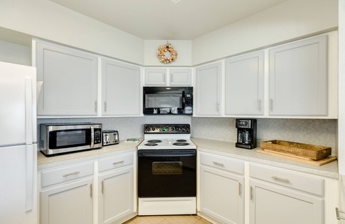 Indian Beach Casa | 2nd Row Gulf View Home w/ 2 Decks, Board Games, 3 Kings+Bunk all w/Deck Access