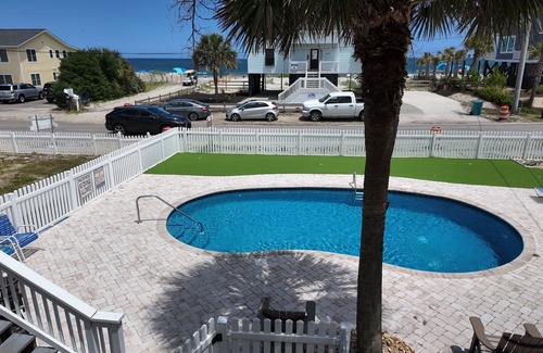 Inlet Harbour Casa | 2nd Row - Private Pool - Putting green, acceso directo a la playa frente a la casa.