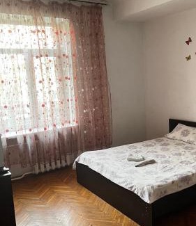 Rivne Apartamento | 3х комнатная квартира возле парка