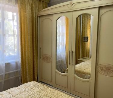 Taraz Apartamento | 3х комнатная посуточно