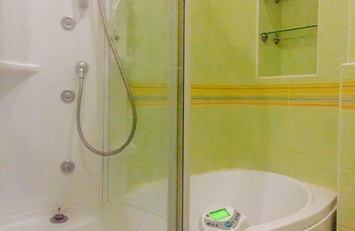 Kyiv Apartamento | 3-х комнатные апартаменты в тихом центре Киева