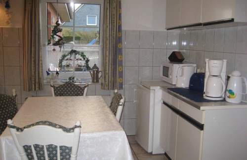 Barlt Apartamento | 3 + 2 + 1 casa entera 8 habitaciones Spülm. - BARLT - Casa Bärbel