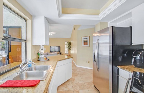 Eight Lakes Casa | 3/2 Heated Pool Home on Gulf Access 8-Lakes in SouthWest Cape Coral