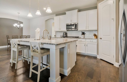 Fort Worth Casa | 3/2 | Short Drive to Stockyards| Patio | BBQ grill