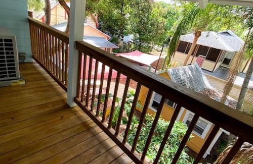 Historic Old Northeast Apartamento | (3) 320 Unit #3 · Downtown St. Pete/Historic Old NE #3