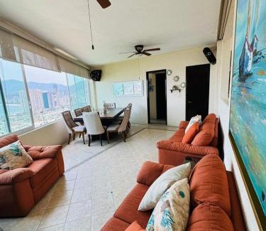 Icacos Casa | 3 Atardeceres, Pet Friendly Vista al Mar en Brisas