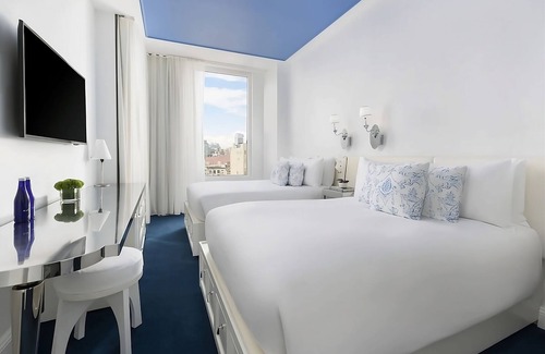 SoHo Hotel | 3 Awe-Inspiring Units w/ City Skyline Background Views! Pets Allowed, Parking!