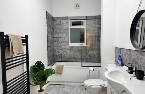 Shiremoor Casa | 3 BD Luxury Stay For Contractors & Families
