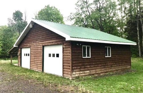 Cold Brook Casa | 3 BD Waterfront On West Canada Creek W/Garage