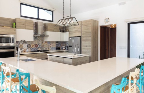 Punta Barco Villa | This villa is a 3 bedroom(s), 5 bathrooms, located in Punta Barco, Panamá Oeste.