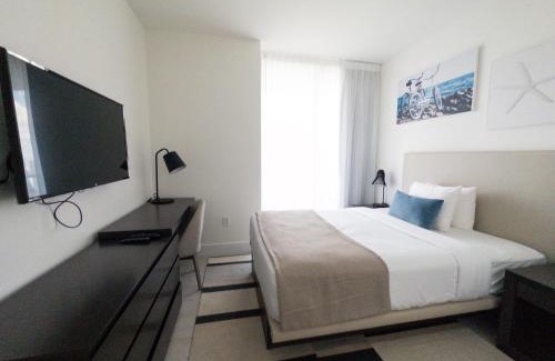 Hollywood South Central Beach Apartamento | 3 BDR Beach Bliss