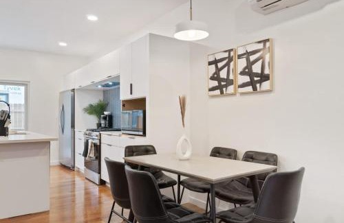 Central Northside Casa | 3 BDRM 2 and a Half Bath - House Private Yard Duplex