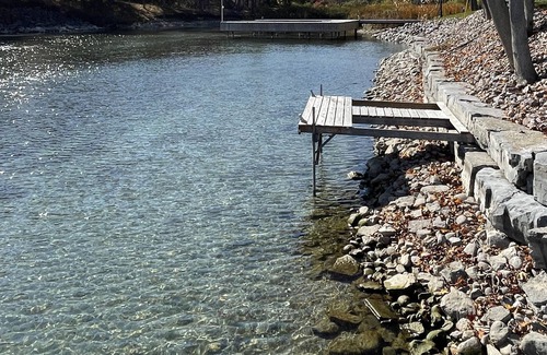 Clayton Cabaña | 3 bdrm, 2 bath St Lawerence Riverfront rental in the heart of 1000 Island