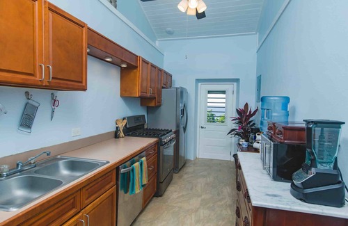 Estate Sprat Hall Casa | 3 Bdrm house on historic estate - private balconies - incredible location