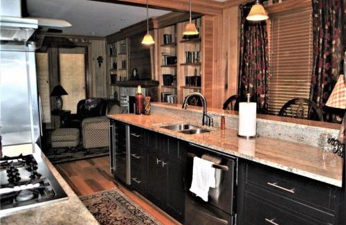 Georgetown Casa | 3 Bdrm in Georgetown's Historic District