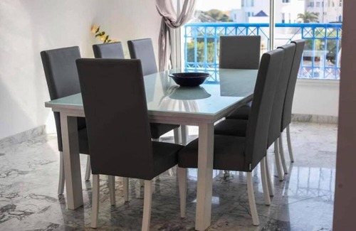 La Marsa Apartamento | 3 Bdrs duplexe with a sea view