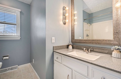 North Central Omaha Casa | 3 bds 1.5Ba