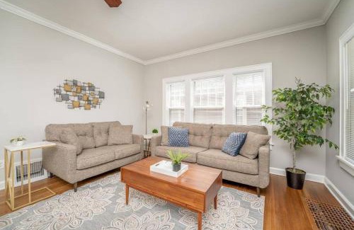 Wichita Casa | 3 Bed 1 5 Bath Home By College Hill & Hospitals