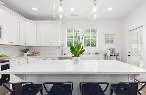 Auburn Casa | 3 bed/2.5 bath private home in charming Auburn AL with large fenced in yard.