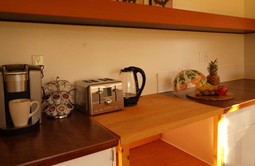 Revelstoke Casa | Suite en el sótano de 3 dormitorios y 2 baños, a 1 minuto de la estación de esquí
