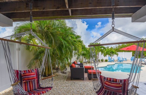Breezeswept Beach Estates Casa | 3 Bed/2 Bath Canal Front Home in Ramrod Key 80' Dock and Pool