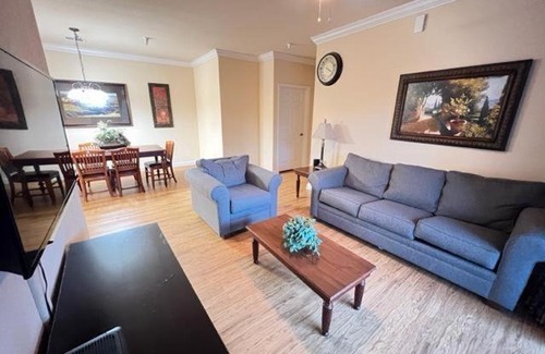 Davenport Apartamento | 3 Bed 2 Bath Condo in Tuscana Resort condo