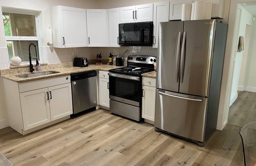 New Smyrna Beach Casa | 3 bed, 2 bath in the heart of New Smyrna Beach