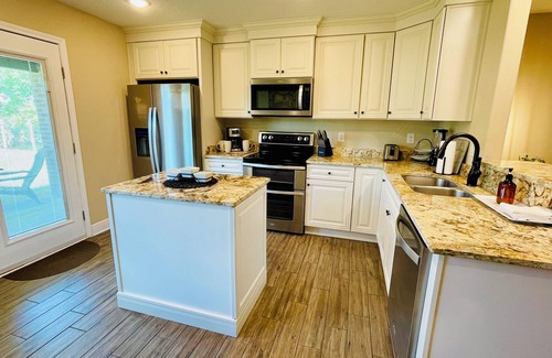 Florida Panhandle Casa | 3 Bed 2 Bath – Peaceful Retreat Near Pensacola and Beaches