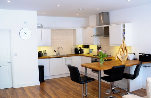 London Borough of Bromley Apartamento | 3 bed / 2 bath with Garden - Stunning Holiday/ Contractor Accommodation