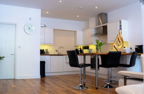 London Borough of Bromley Apartamento | 3 bed / 2 bath with Garden - Stunning Holiday/ Contractor Accommodation