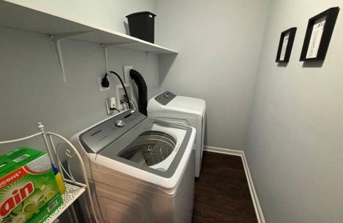 Gainesville Apartamento | 3 bed 3 bath home Dtown Gainesville
