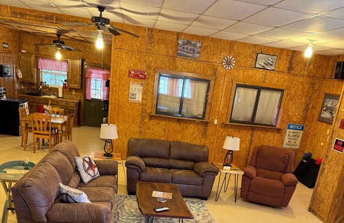 Pottsboro Casa | 3 bed Cabin by Lake Texoma pet friendly