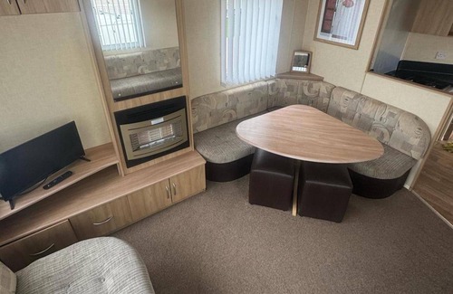 Towyn Chalet De Esquí | Lyons Oakfields, Towyn, 3 Bedroom, pet Friendly