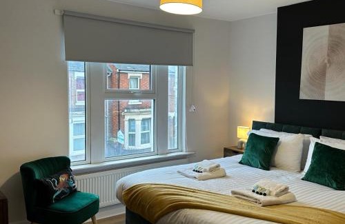 Gloucester Casa | 3 Bed Chill Glouc Free Parking