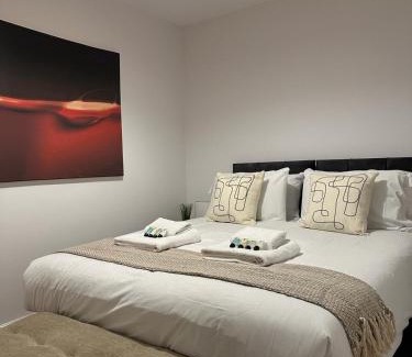 Gloucester Casa | 3 Bed Chill Glouc Free Parking