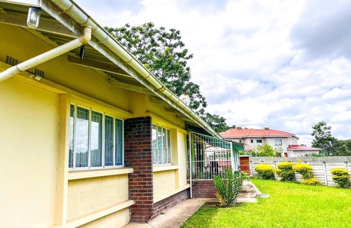 Gweru Apartamento | 3 bed Cozy Homestay for Groups in Lundi Park - 2292