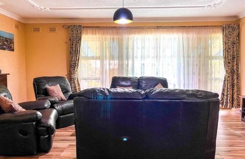 Gweru Apartamento | 3 bed Cozy Homestay in Lundi Park - 2292
