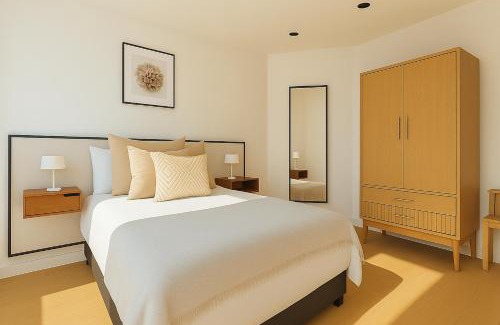 Wormholt and White City Apartamento | 3 Bed Garden Flat in Acton