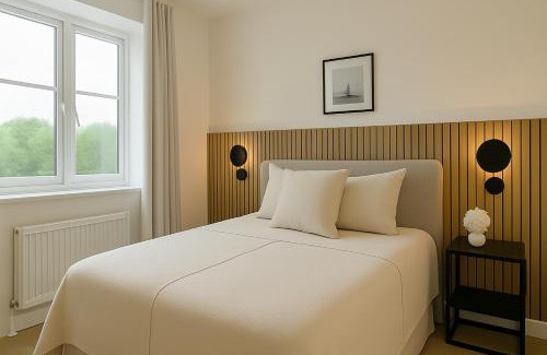Wormholt and White City Apartamento | 3 Bed Garden Flat in Acton