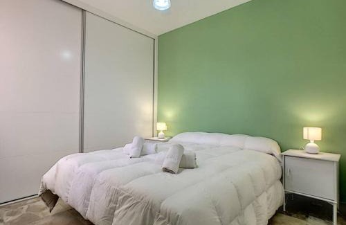Mar de Cristal Apartamento | 3 bed ground first floor apartment. Close to beach