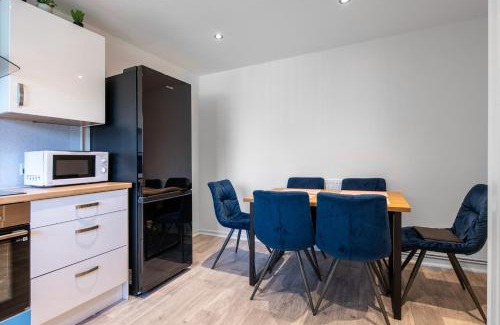 Everton Casa | 3 Bed Home Near Anfield - Perfect for Football Fans