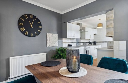 Gillingham Casa | 3-Bed Home with Easy Access to Medway Hospital