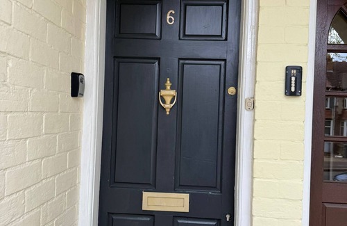 Erdington Casa | 3-Bed House, Birmingham.