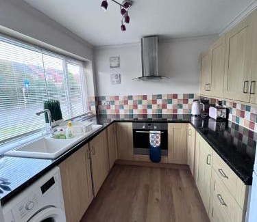 Walsall Apartamento | 3 bed house in Walsall, perfect for contractors & leisure & free parking