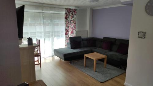 Walsall Apartamento | 3 bed house in Walsall, perfect for contractors & leisure & free parking