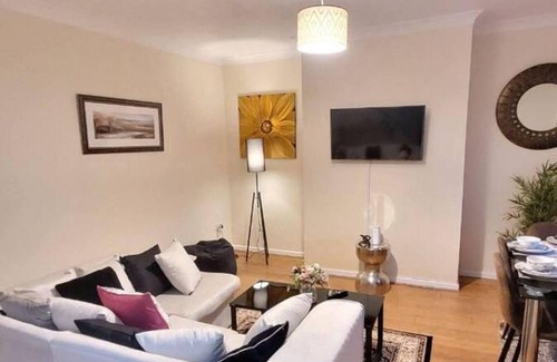 Warrington Casa | 3-bed House in Warrington