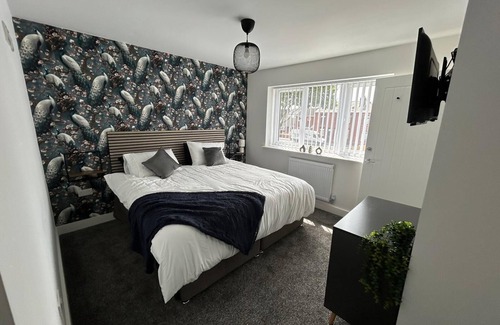 St Helens Casa | 3 Bed House - Tower Close