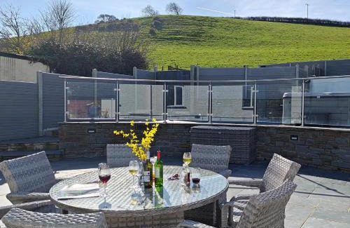 Aberaeron Casa | 3 Bed in Aberaeron 95971